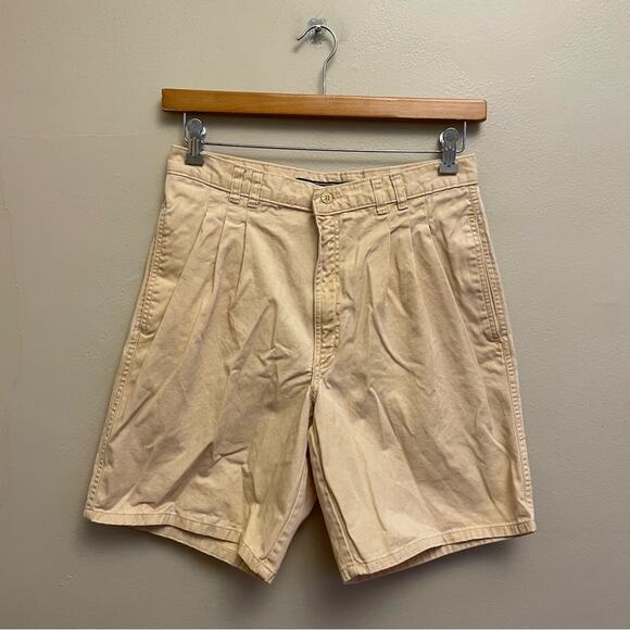 Vintage 10 (W30”) Bugle Boy cream high rise shorts - Picture 1 of 7